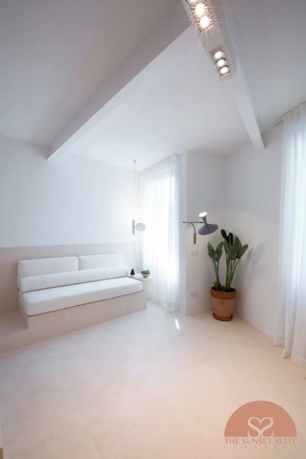 The Sunset Suite ורנאצה מראה חיצוני תמונה