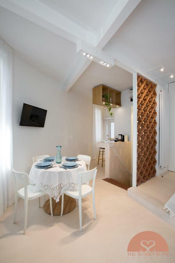 The Sunset Suite ורנאצה מראה חיצוני תמונה